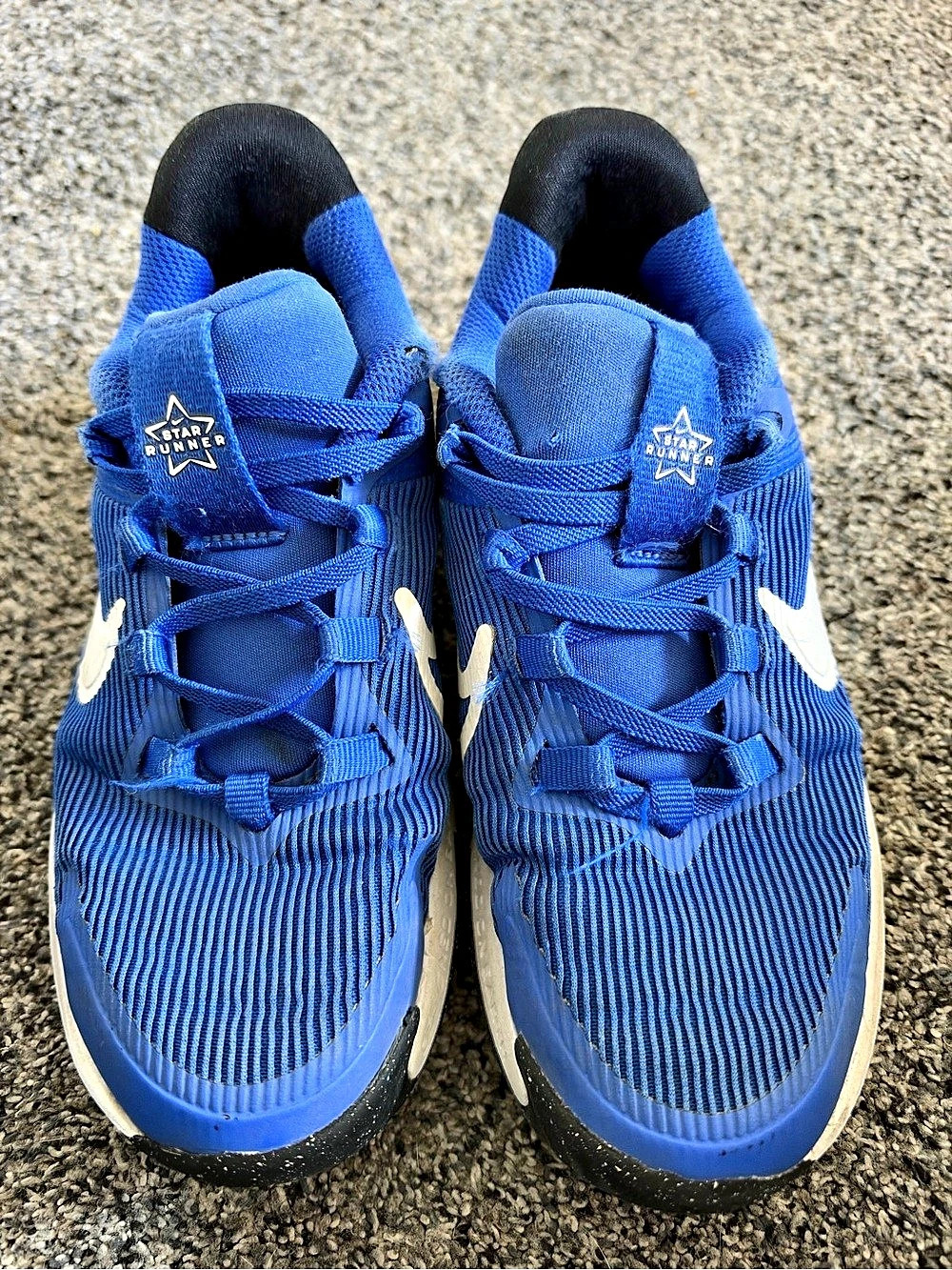 Nike Star Runner 4 youth Athletic Shoes Blue & White US 13/1